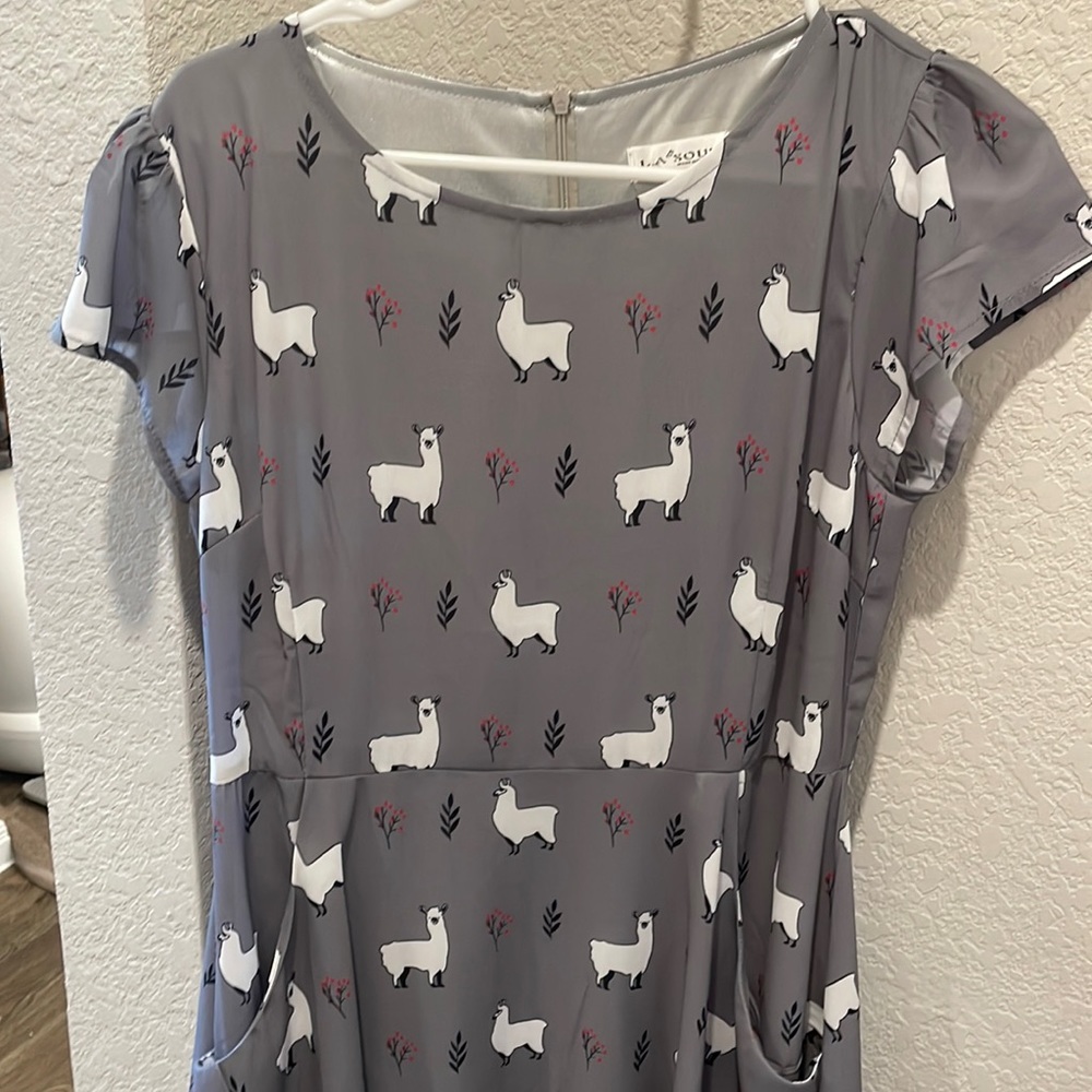 LA Soul Llama Dress size Medium - never worn